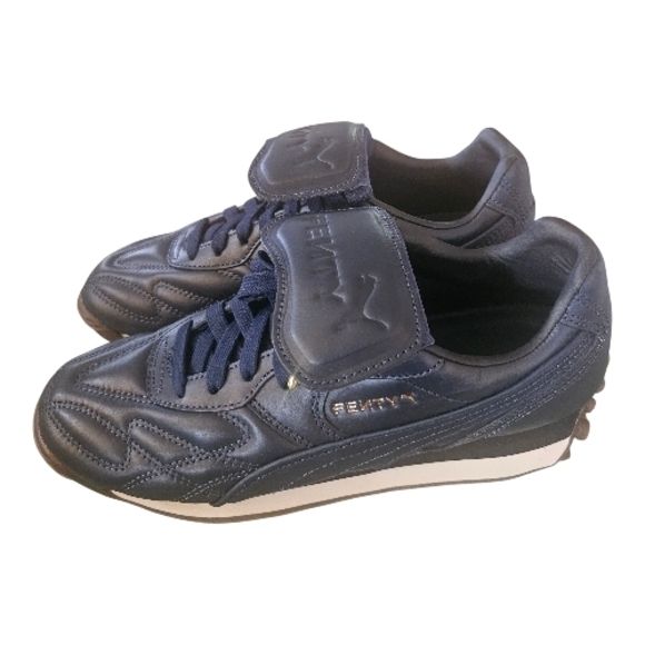 PUMA x Fenty Avanti Women´s Navy Blue Leather Size 7.5...
